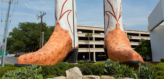 boot statue